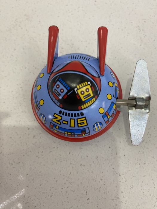 Zabawka metalowa nakręcana statek kosmiczny SPACE-PATROL
