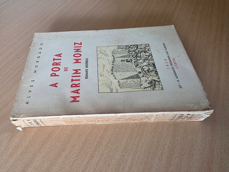 Livro "A Porta de Martim Moniz" de Alves Morgado