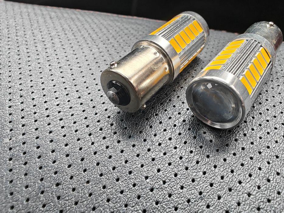 Продам LED лампы PY21W