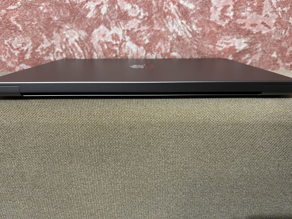 MacBook Pro 14 2021 на M1 pro 16/512 100% батарейка