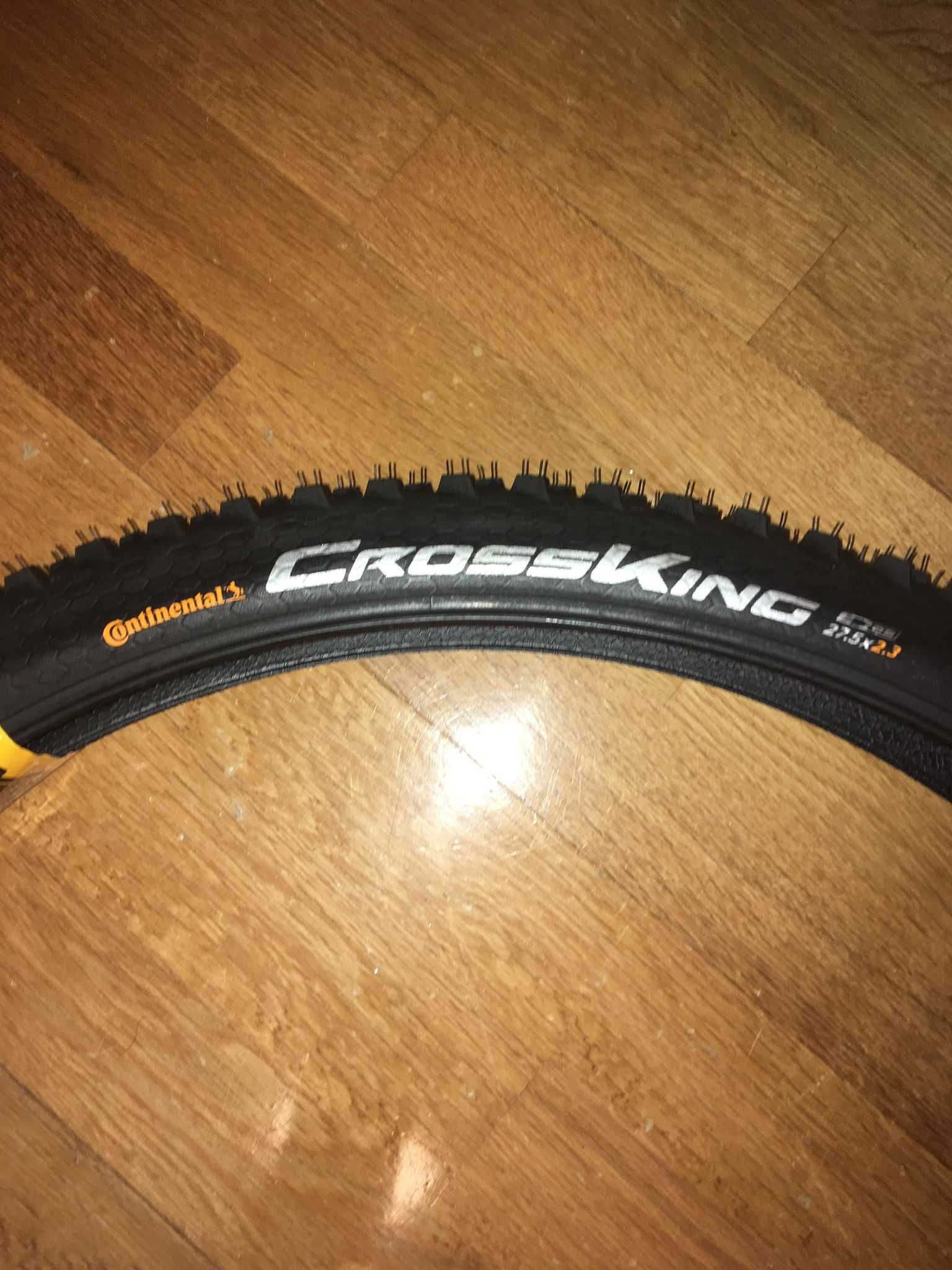 Pneus Continental CrossKing 27.5x2.30