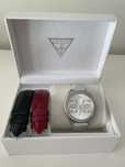 Relógio GUESS com caixa e documentos