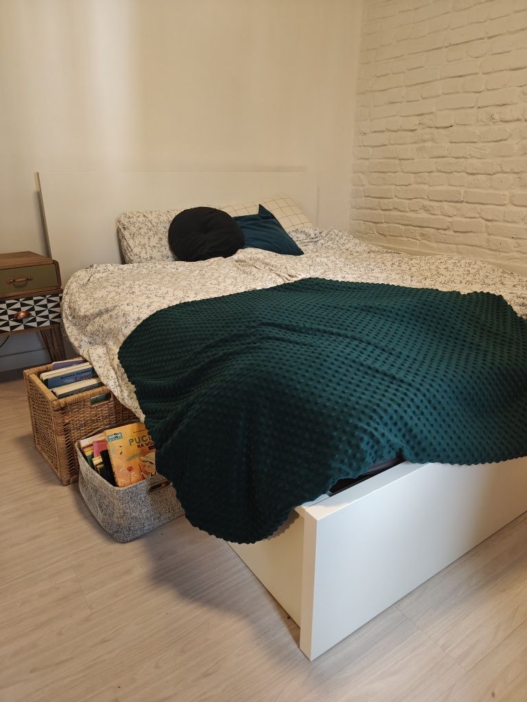Łóżko Ikea MALM 160x200 z pojemnikiem