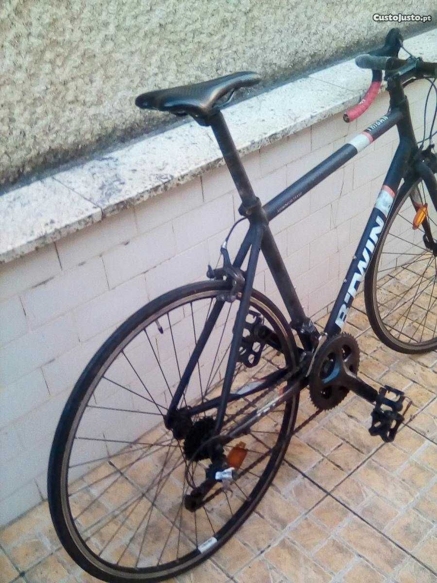 bicicleta btwin triban 5000