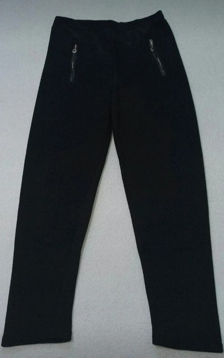 Czarne spodnie ocieplane pluszkiem rozmiar L