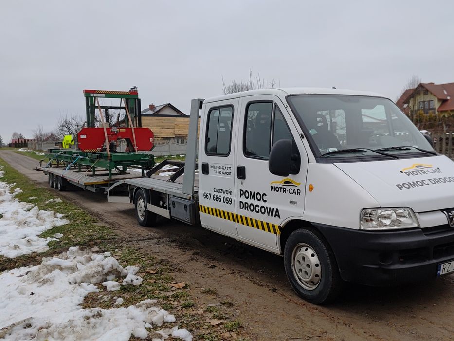 Usługi Lawetą,autopomoc,auto holowanie