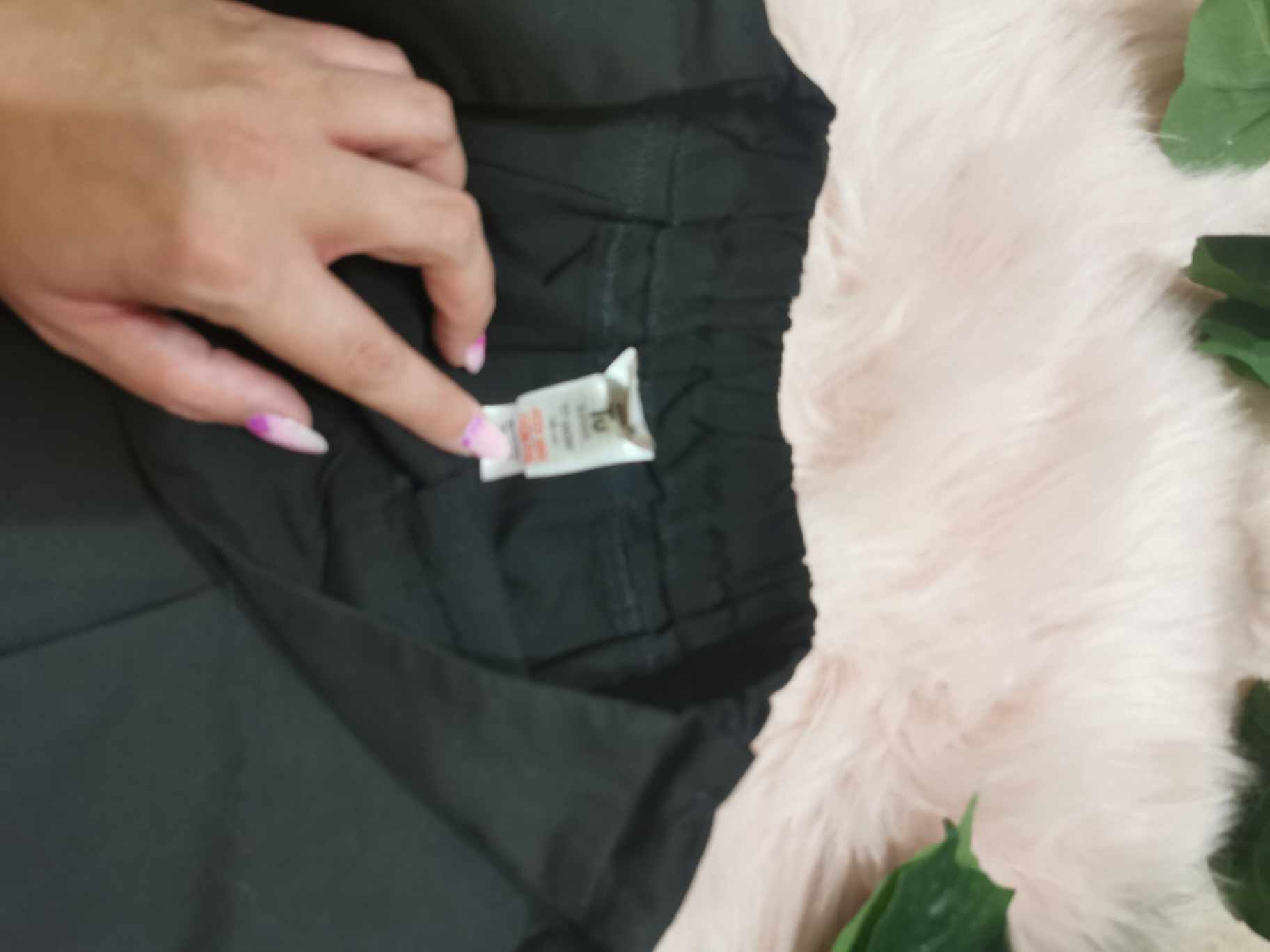 1+1 gratis, czarna spódnica rozkloszowana, na zakończenie roku 146