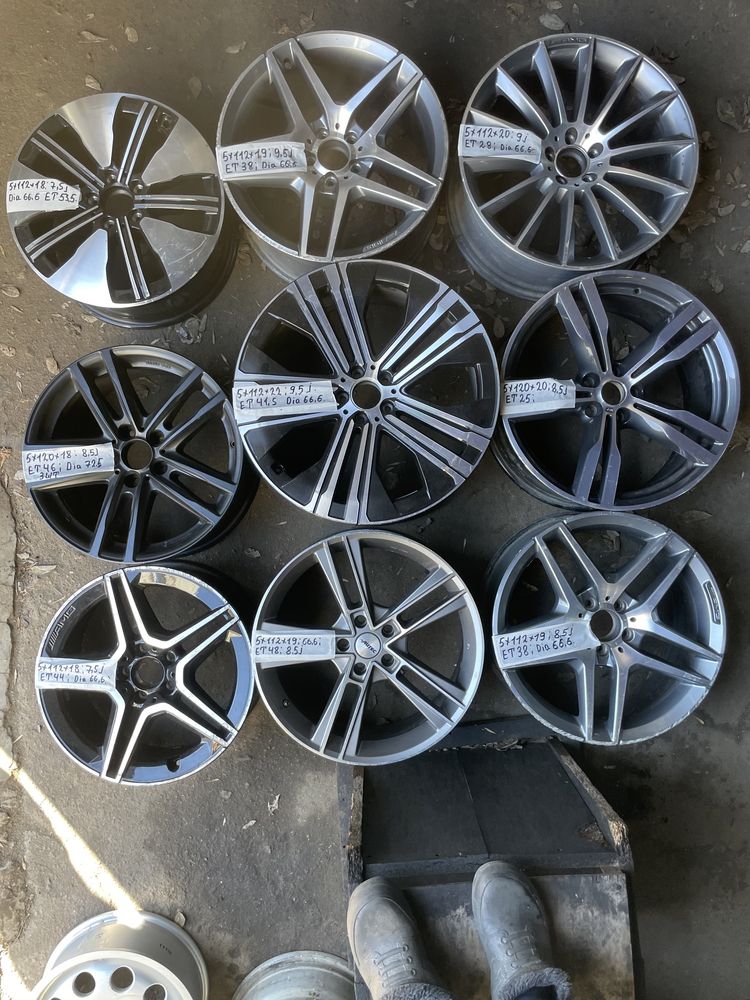 Продаю  распарованные литые диски R15-R22
