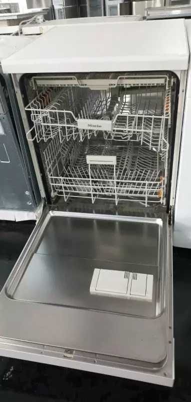 Посудомийна машина міле Miele G 4910 SC окремостояча