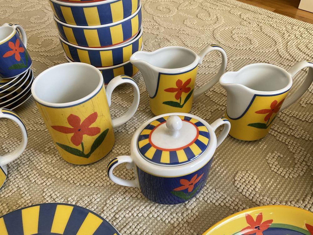 40 itens porcelana Vista Alegre