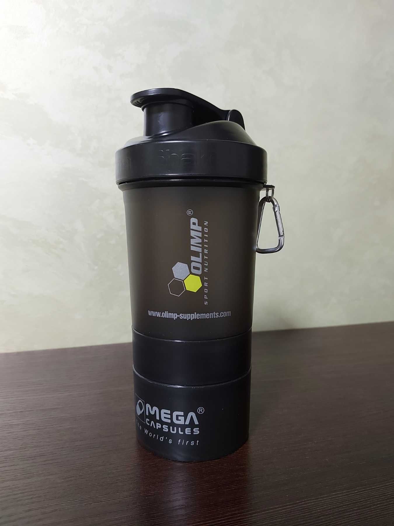 Шейкер Mega Caps PRO 3-х компонентний 550 ml Olimp Labs