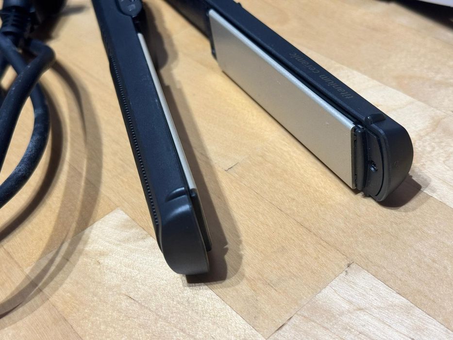 Alisador Babyliss (Semi Novo)