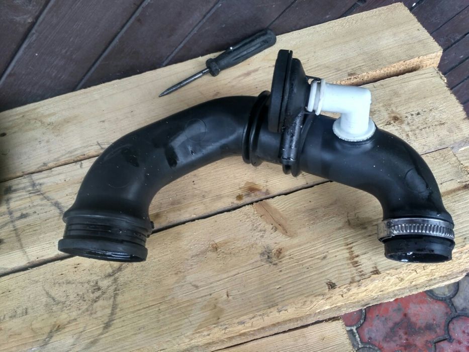 Патрубок турбіни турбины рено кенго renault kengoo kubistar megan 1.5