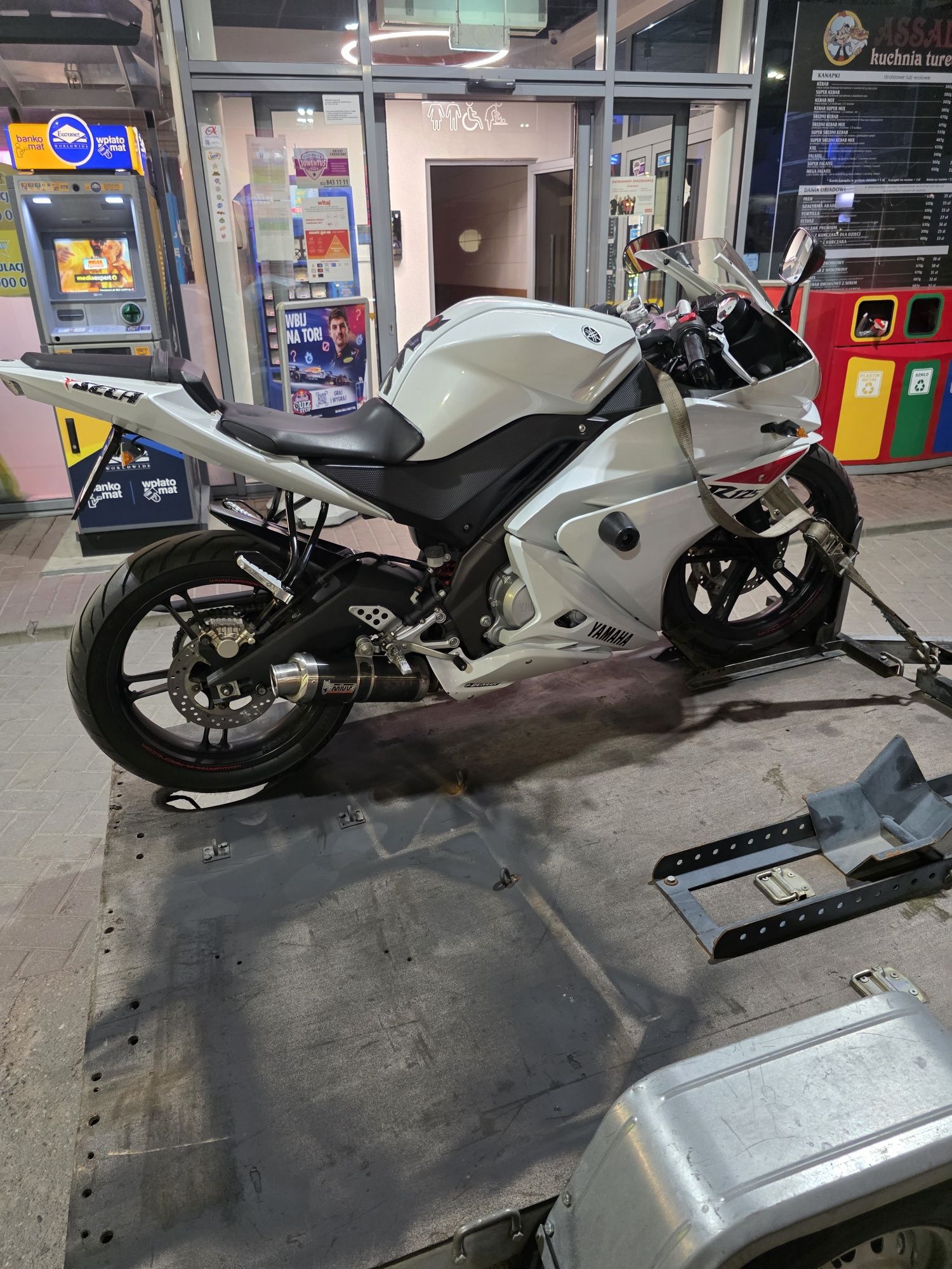 Motocykl na kat. B 125 WYNAJEM WARSZAWA YAMAHA YZF-R125
