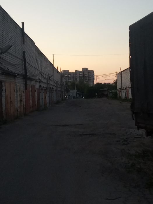 Сдам капитальный гараж Победа 6, Лоцманский