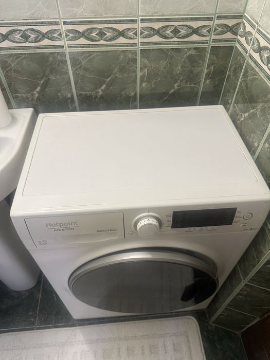 Пральна машина вузька HOTPOINT ARISTON RSPD 723 D UA