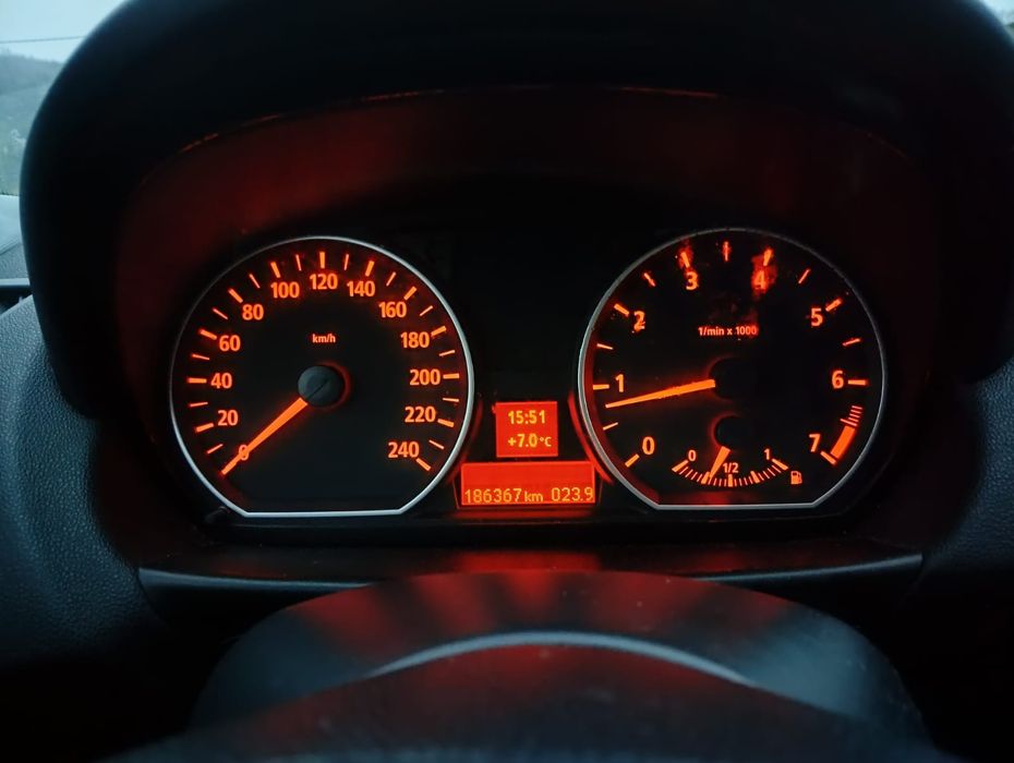 BMW e87 1.6 benzyna 2005 rok