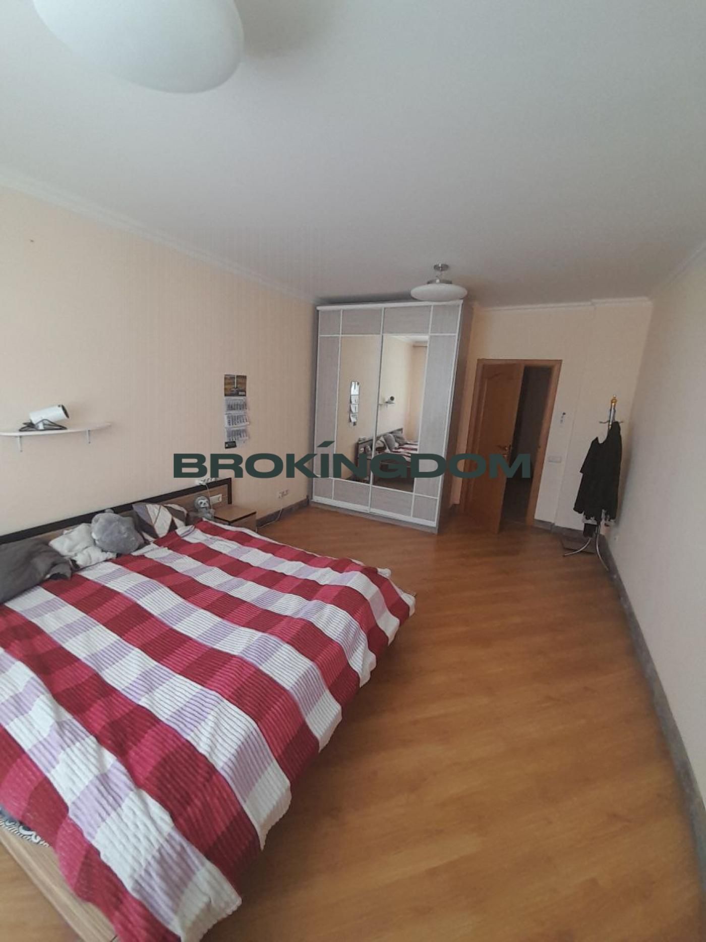 Продаж велика 1-кімн квартира, 55 м² / вул. Симоненка 2-б, / Бровари