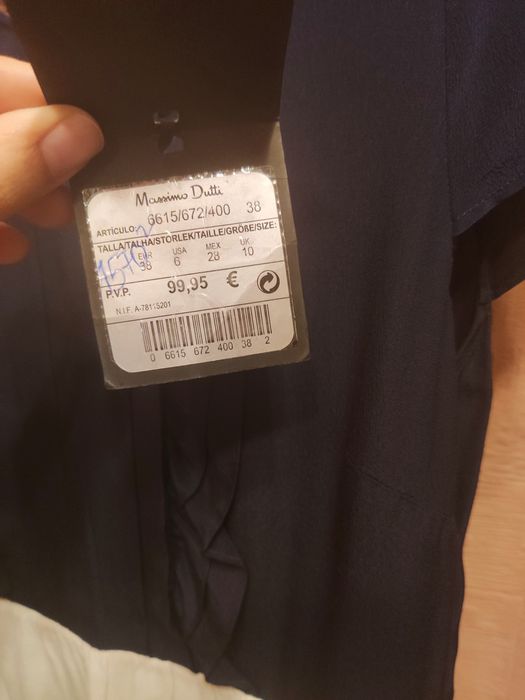 Шёлковое платье Massimo Dutti