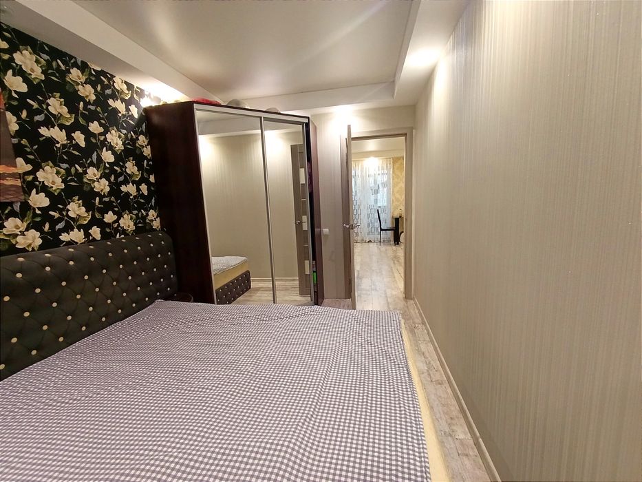 Продам  Квартиру. Черёмушки.