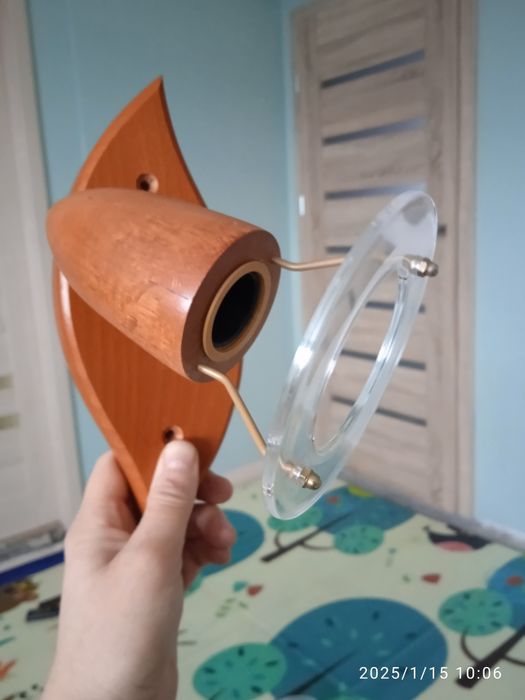 Listwa sufitowa na cztery żarówki, kinkiety pojedyncze