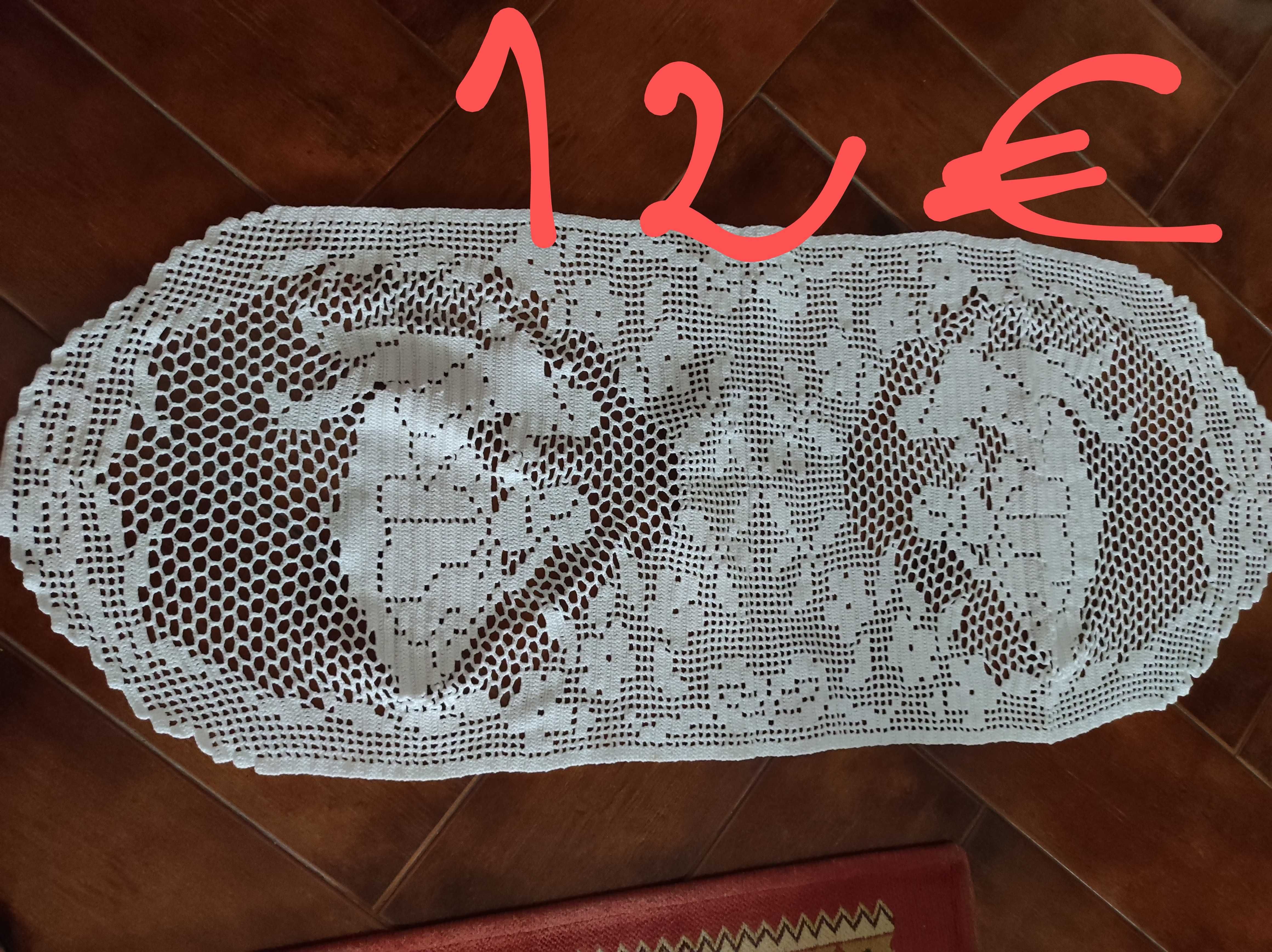 Crochê feito à mão