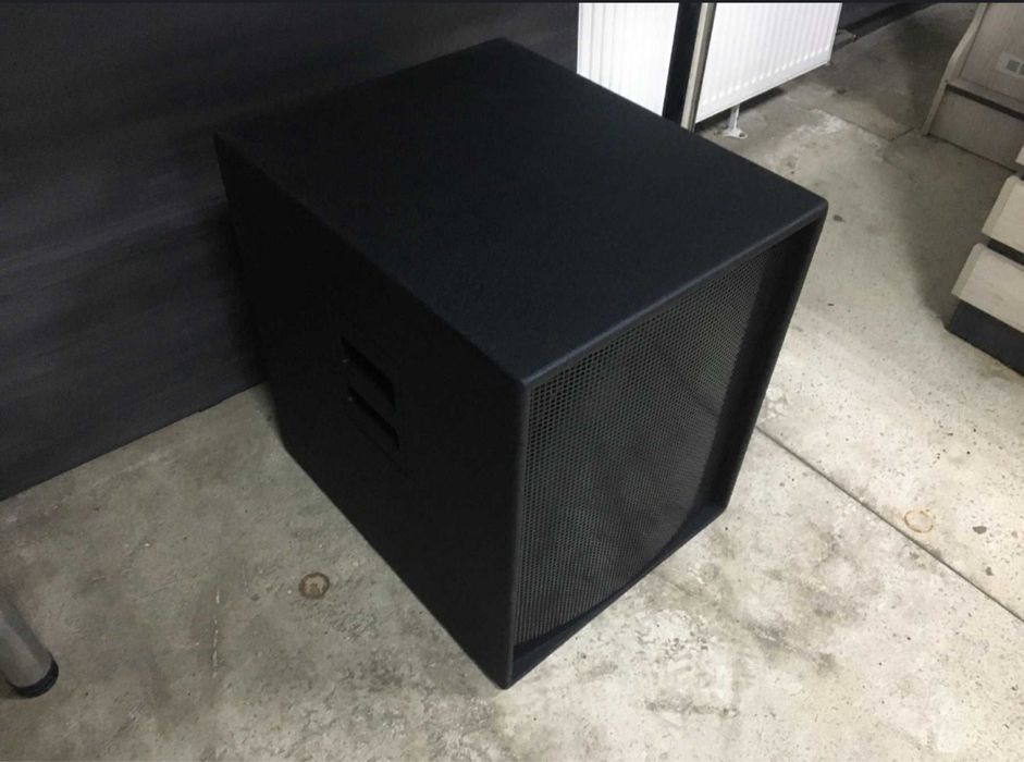 Сабвуфер BIG canada 700w активный