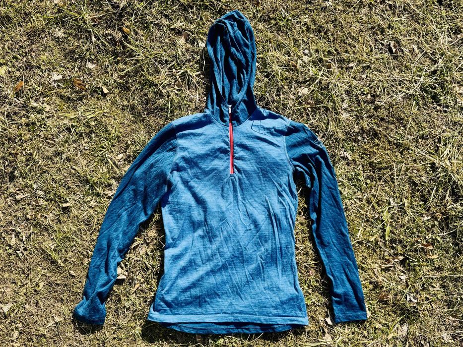 Жіноча термобілизна,термокофта,худі на мериносі Icebreaker bodyfit 200