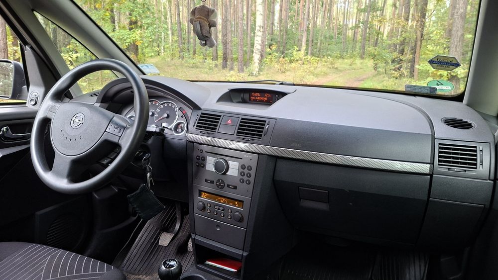 Opel Meriva 1.3 cdi niski przebieg climatronik