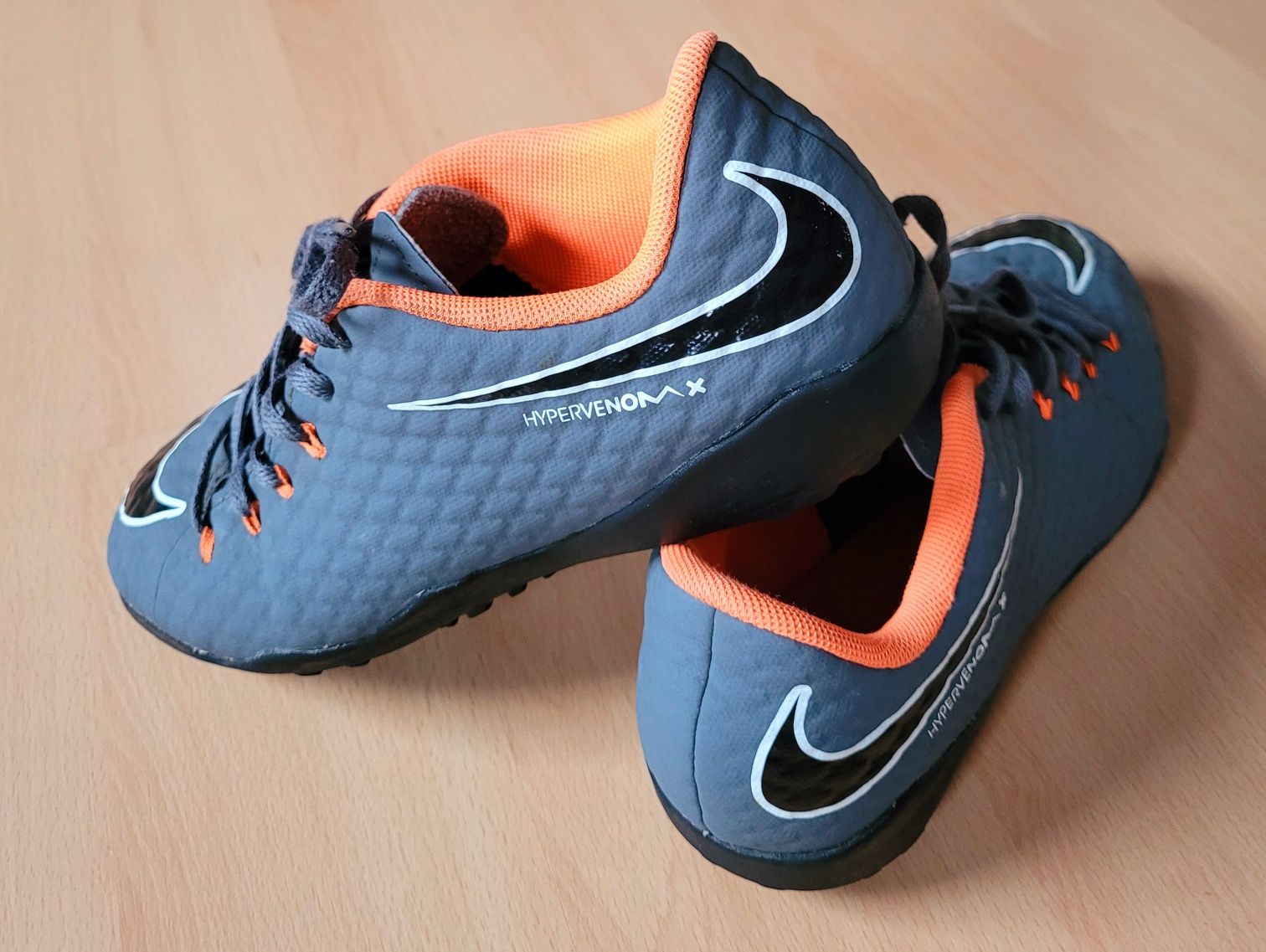 Buty piłkarskie, turfy Nike Hypervenom X r.38, 24 cm