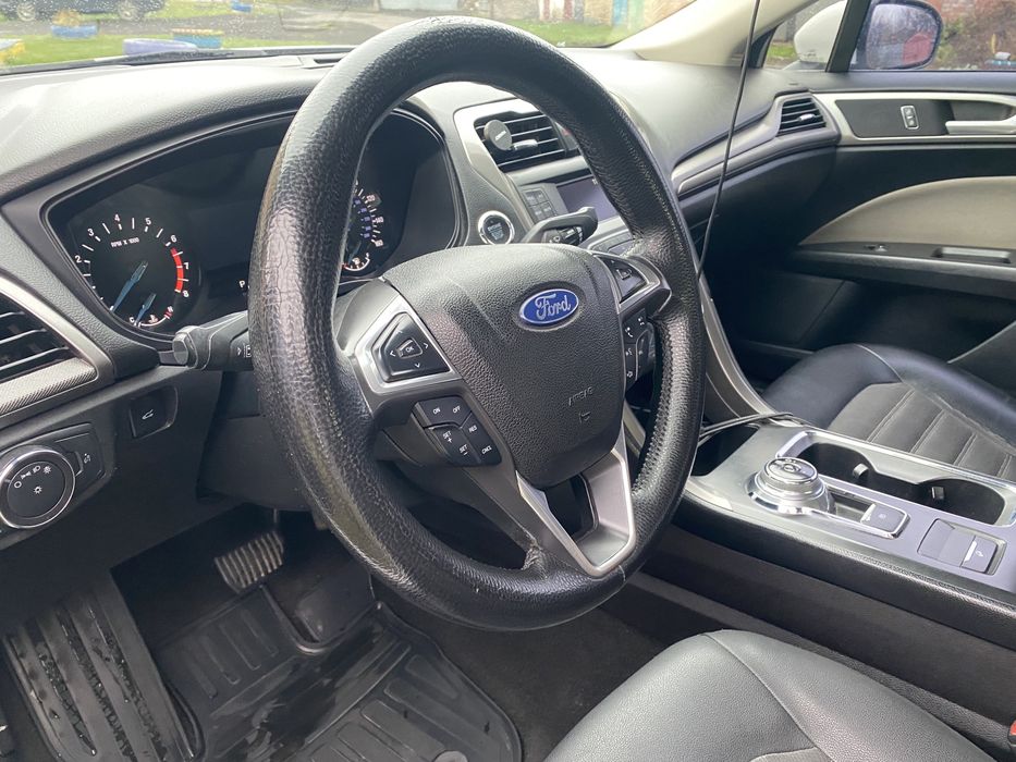 Пропоную власный автомобіль Форд фюжен 2019