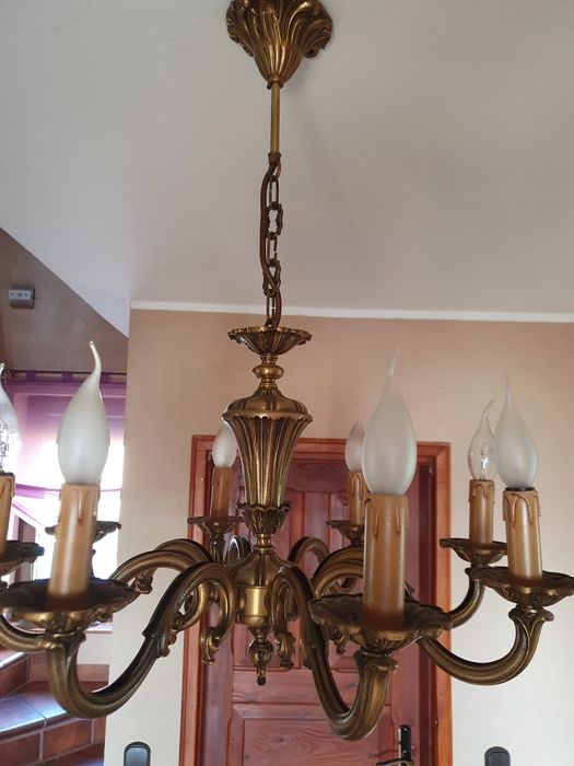 Lampy masywne do salonu i jadalni