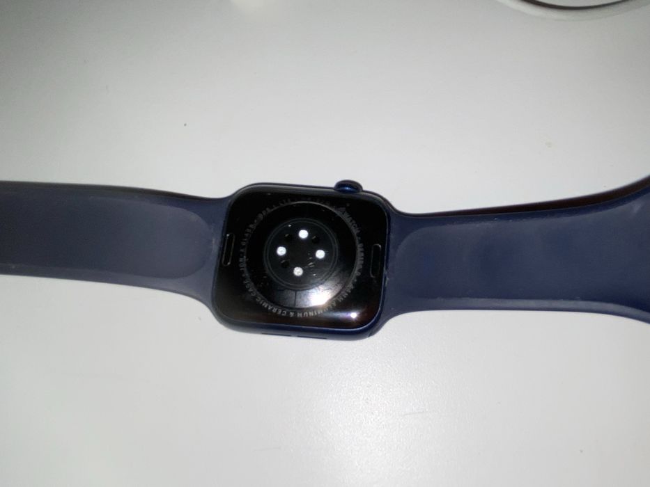 Годинник apple watch 6 44mm 32gb