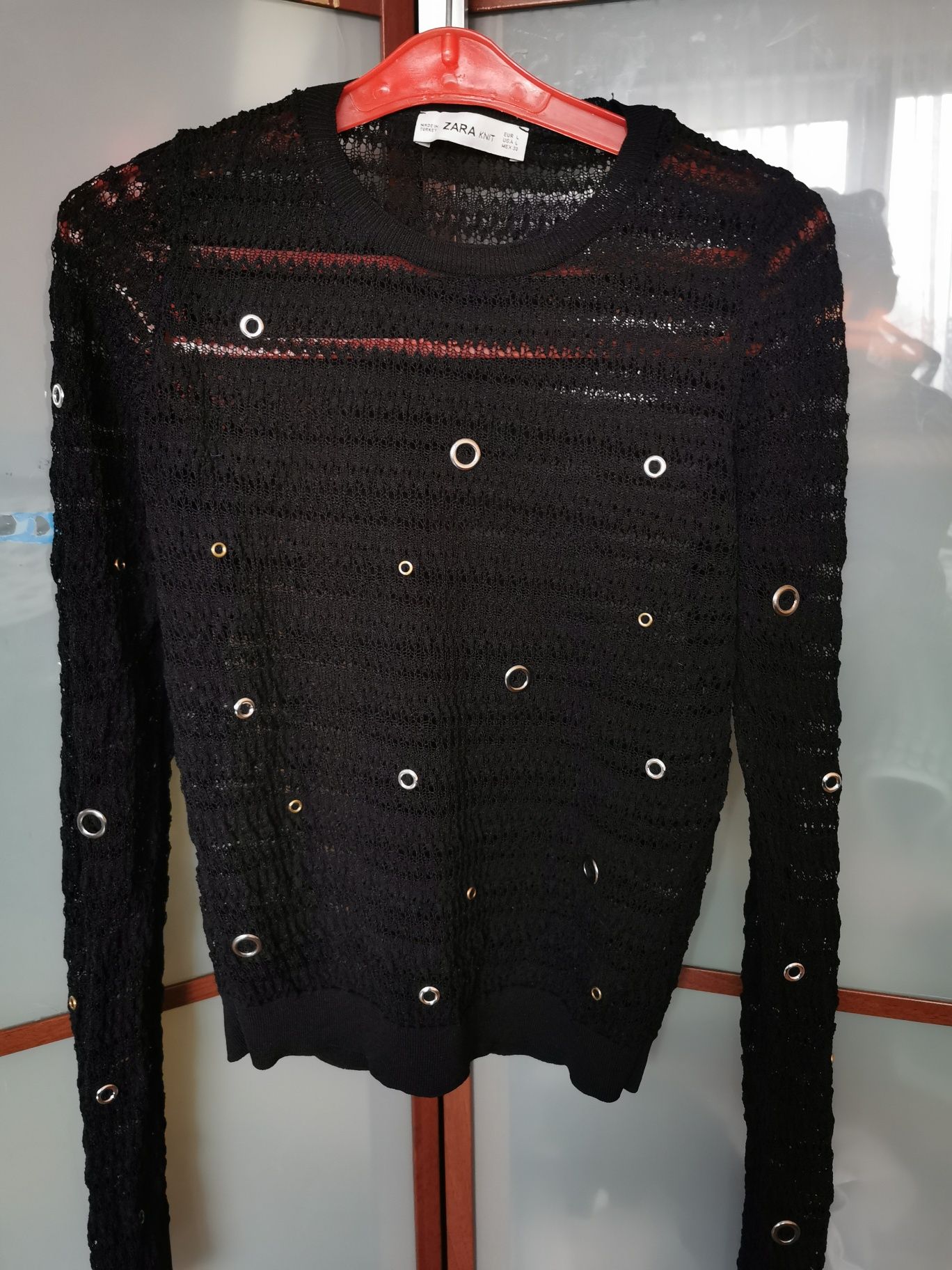 Sweterek dzianinowy ażurowy Zara