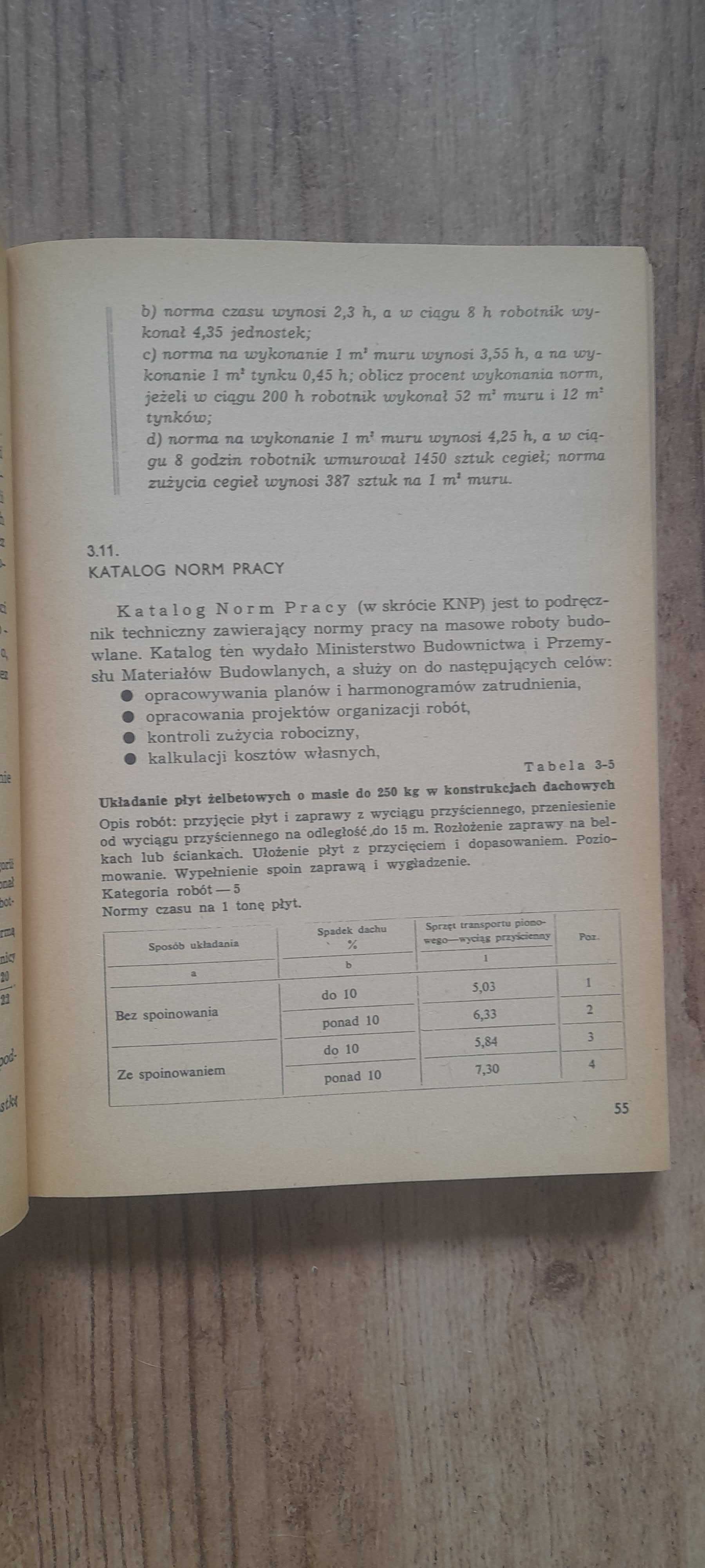 "Kosztorysowanie w budownictwie" - S. Kotyński, W. Obtułowicz