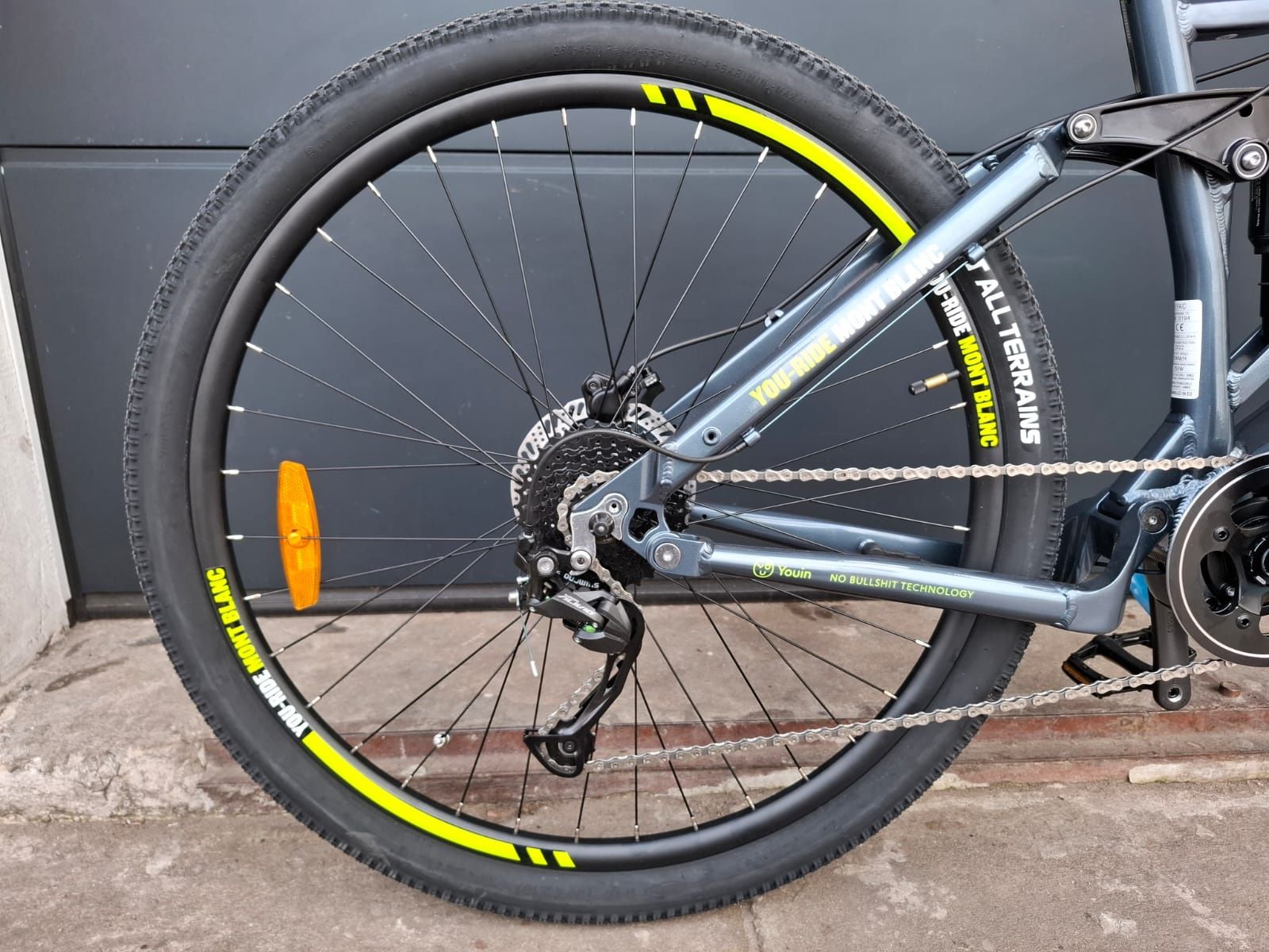 Rower elektryczny MTB Youin Mont Blanc  full