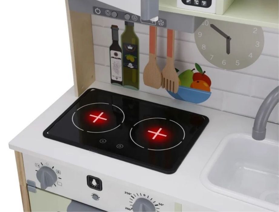 Дитяча дерев'яна кухня Lupilu playtive