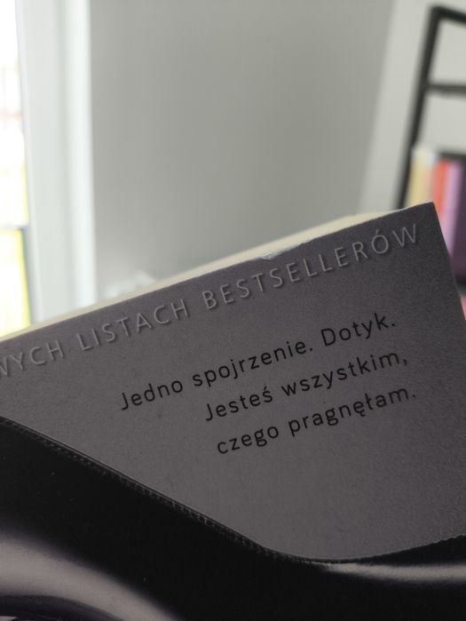 Dotyk Crossa Sylvia Day