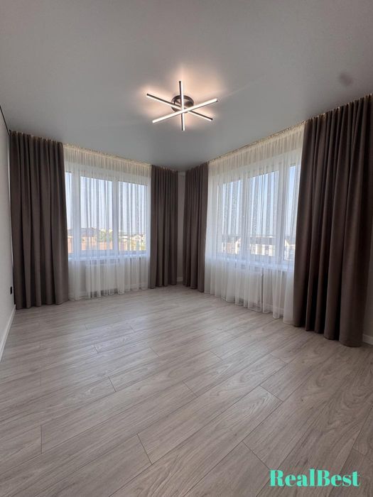 Продаж / Квартира / Боголюбова, Щасливе, Рівне