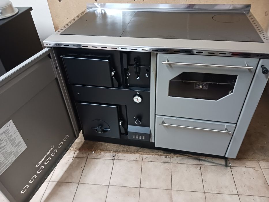 Fogao para aquecimento central em ótimo estado possibilidade de fazer