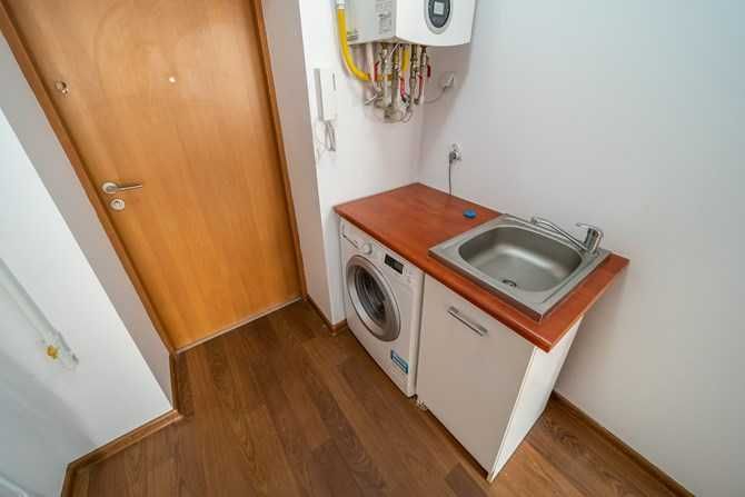 Młynarska 9, słoneczna kawalerka, 17 m² niedaleko Placu Kościelnego