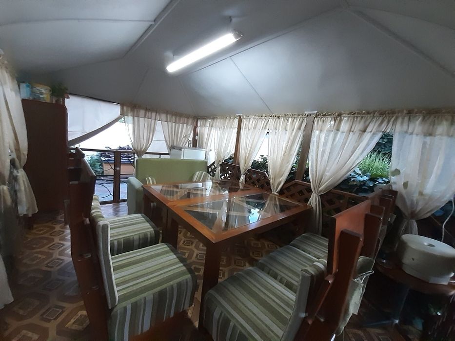 Комплект меблів,меблі з масива,меблі для закладу