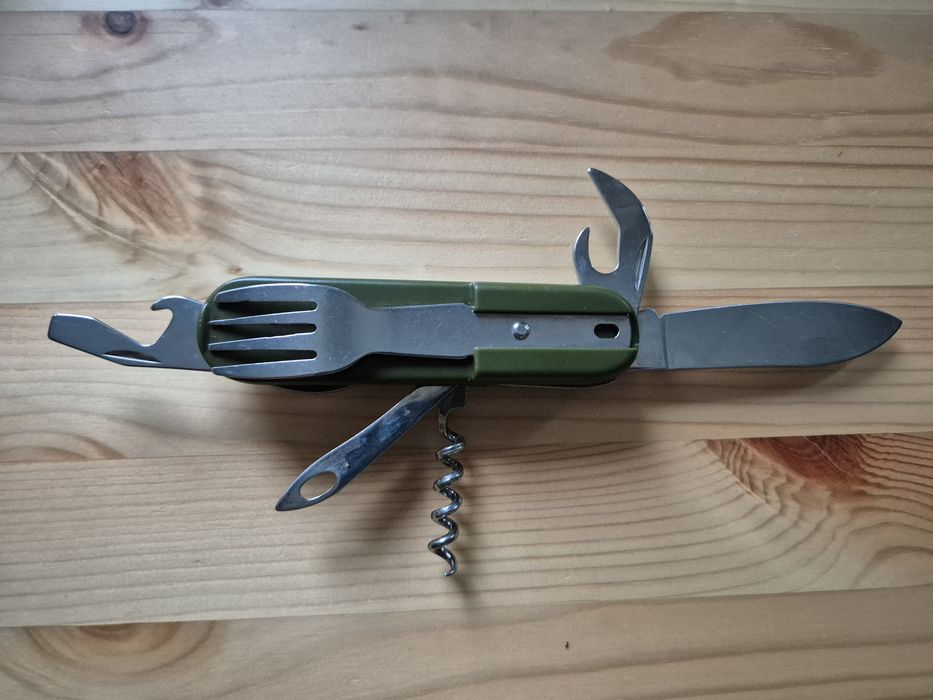 трофейный нож складной с ложкой и вилкой мультитул