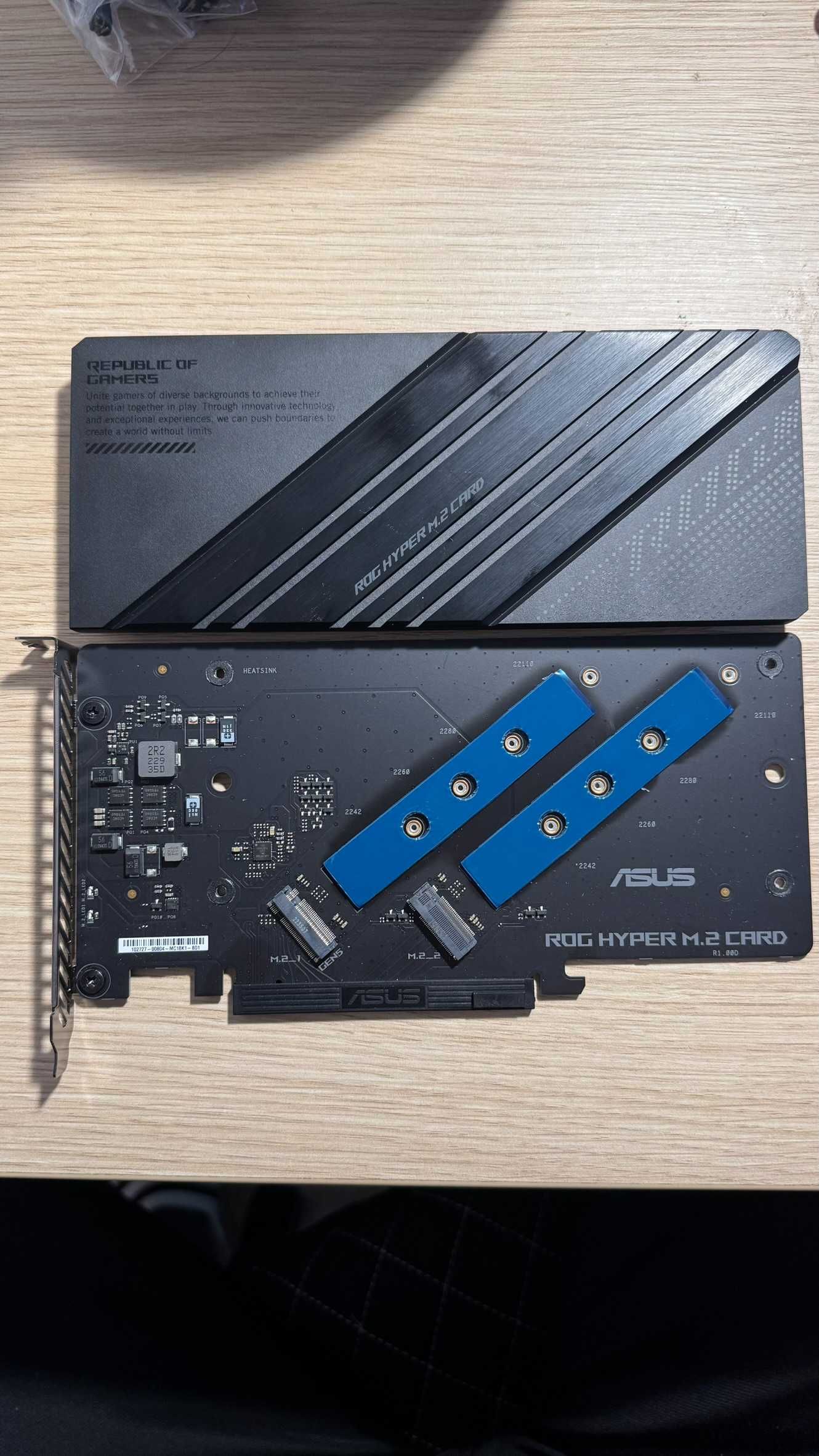 ASUS ROG HYPER M.2 card – Adapter PCIe M.2 NVMe