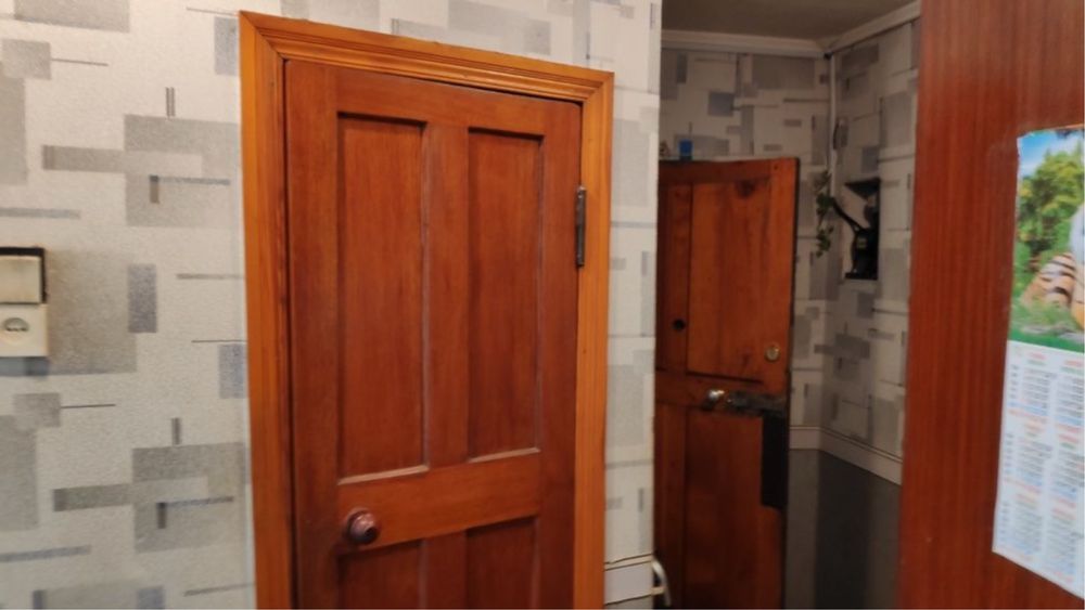 Продам 2х.кв.2/5 на П.Поле , 23 Августа 11а.