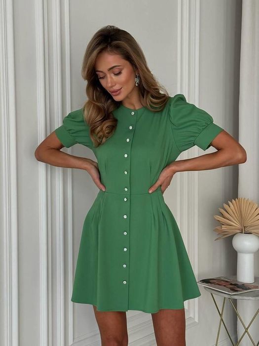 Сукня зеленого кольору