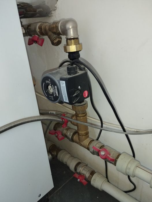 Сантехнік, елетрик, опалення,  ремонт стиральних машин та бойлерів.