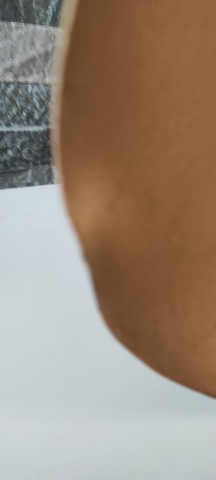 Base de candeeiro da loja Área. Também tenho o abajur