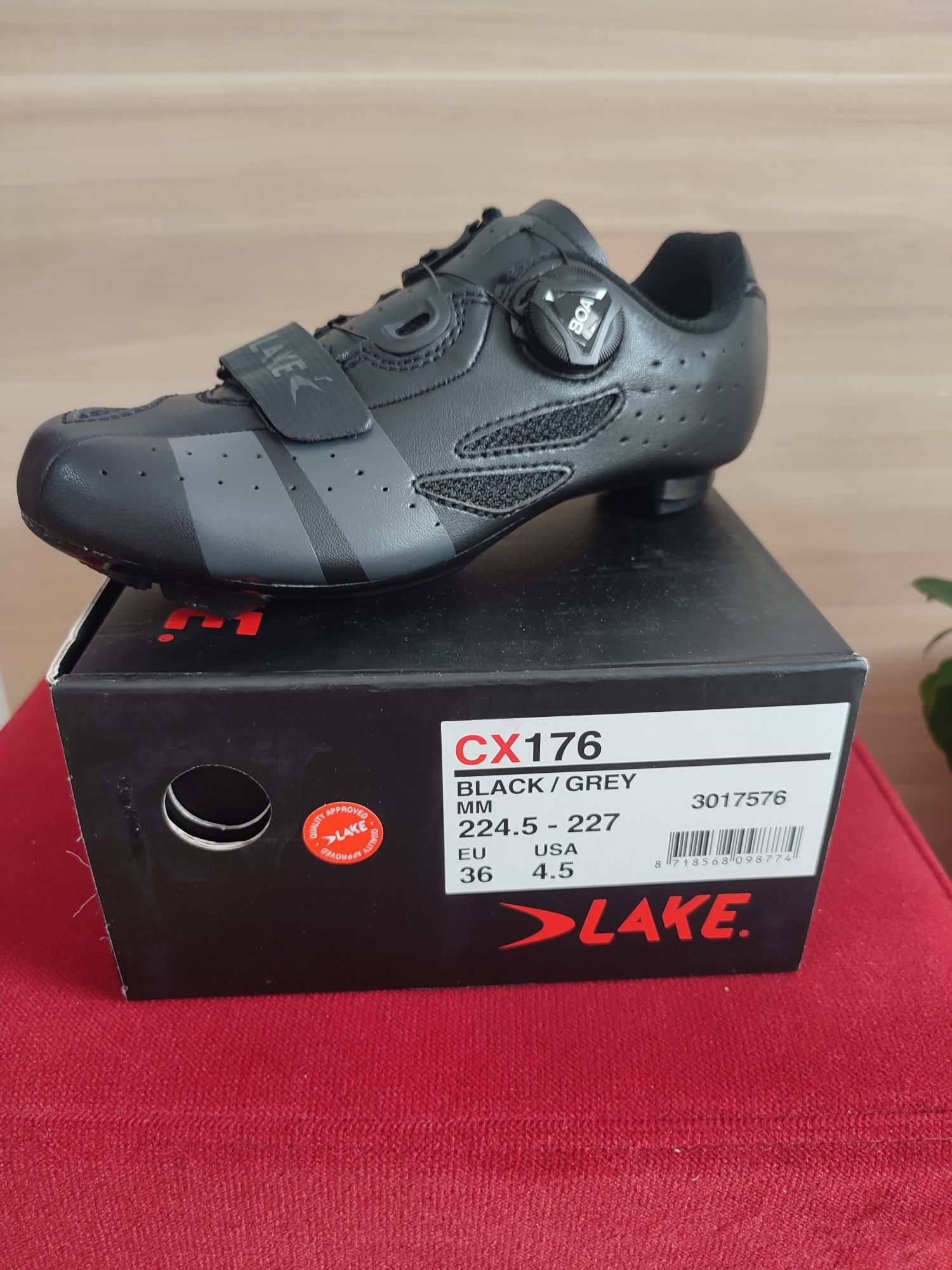 Buty rowerowe szosowe LAKE CX176 BOA okazja na prezent