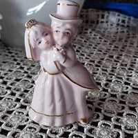 Różowa porcelana - stara figurka - Młoda para